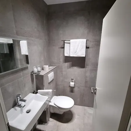 Zur Post 2* 圣哥阿