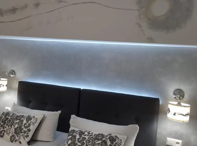 Zur Post سانكت غور